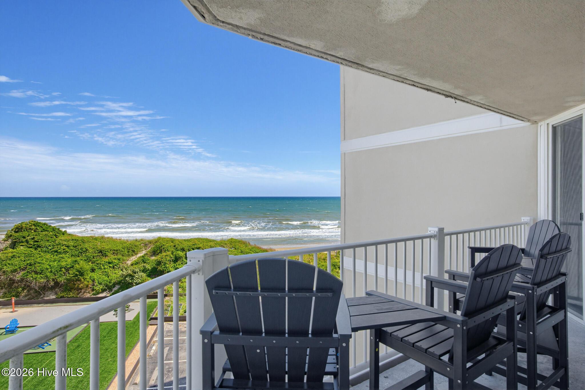 Image 2: 3211 St. Regis - Balcony - MLS