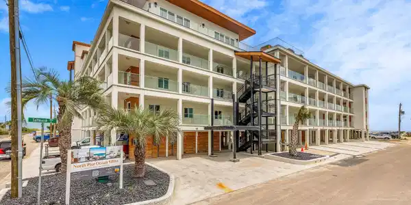 1800 Canal Drive Unit 106