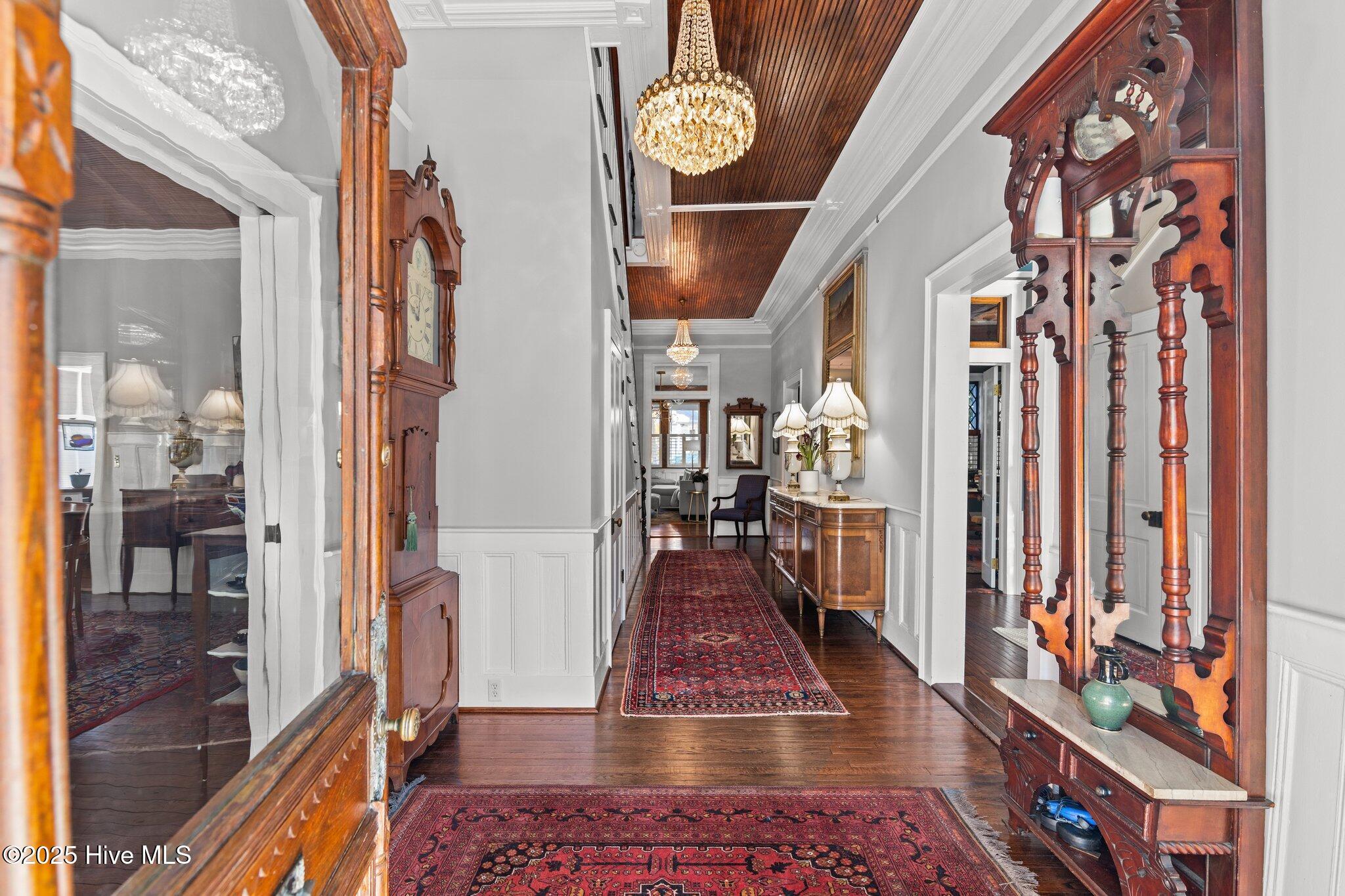 Image 4: 75-web-or-mls-BLS_0003