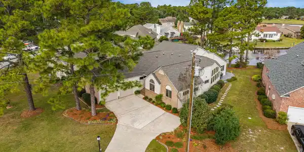 901 Coral Court