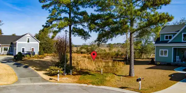 1218 Woods Court