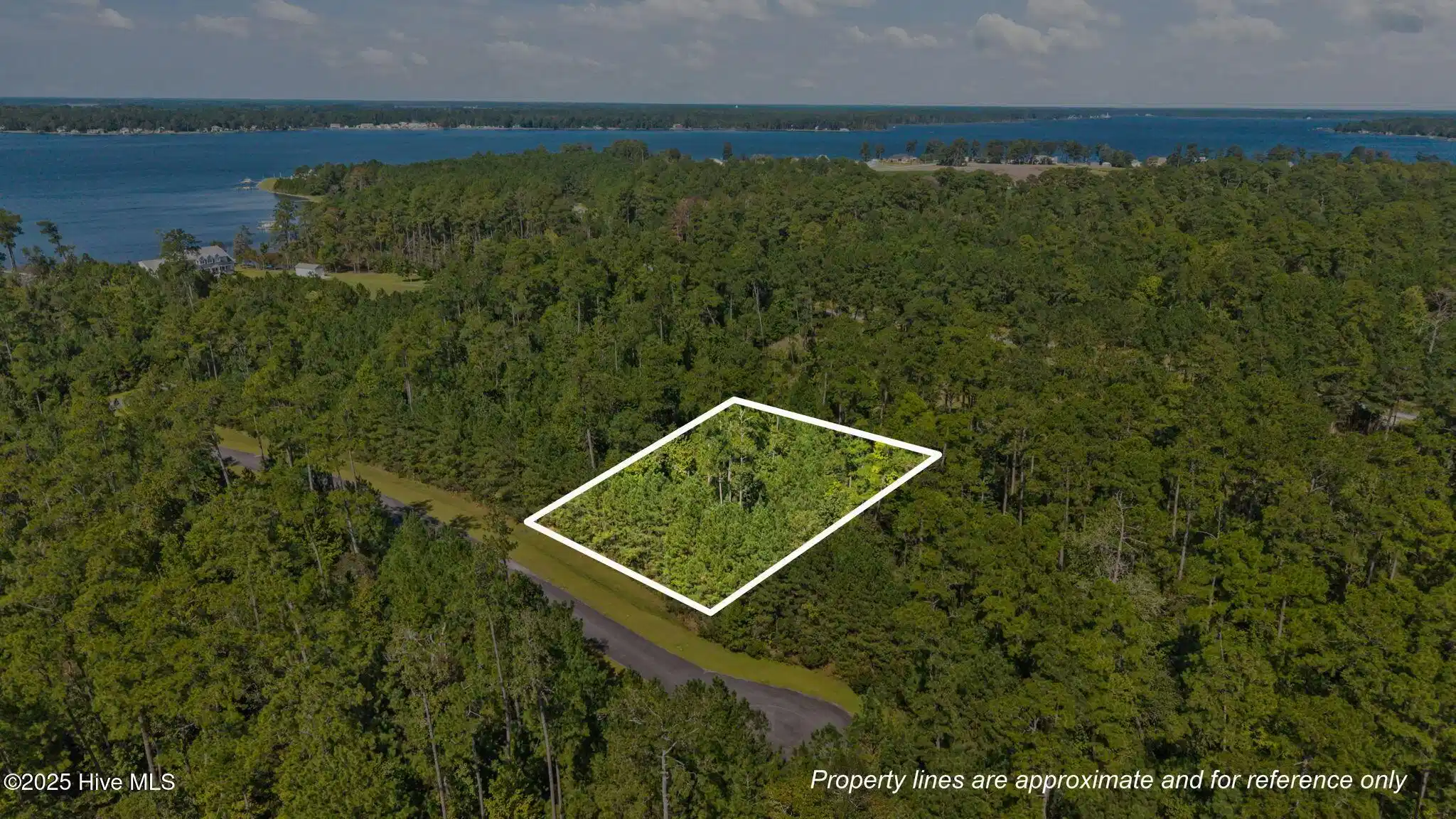 Image 1: 12-web-or-mls-DJI_20251002134831_0273_D_