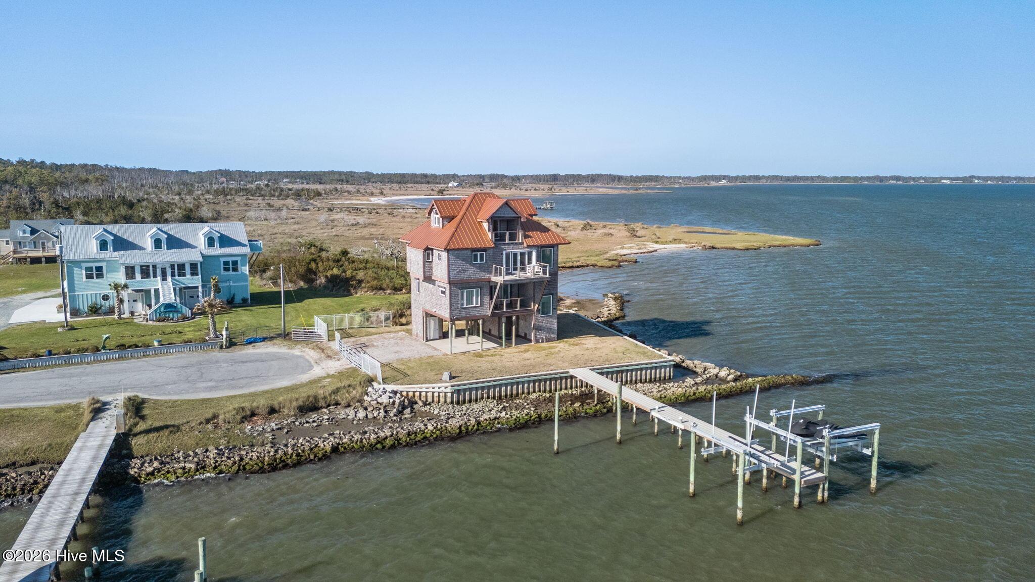 Image 4: 4-web-or-mls-DJI_20260331171216_0666_D