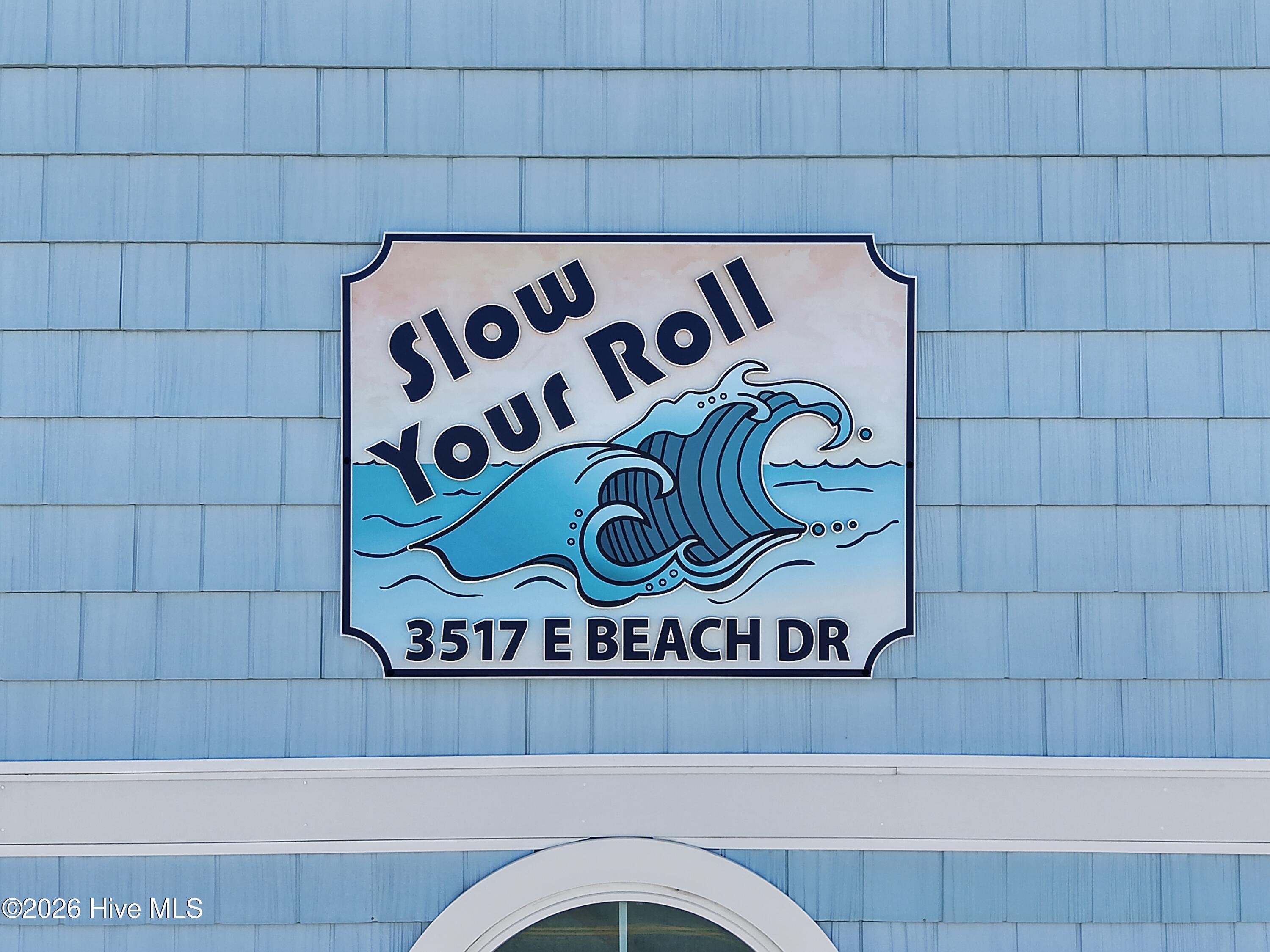 Image 3: 3517EBeachDr - 4