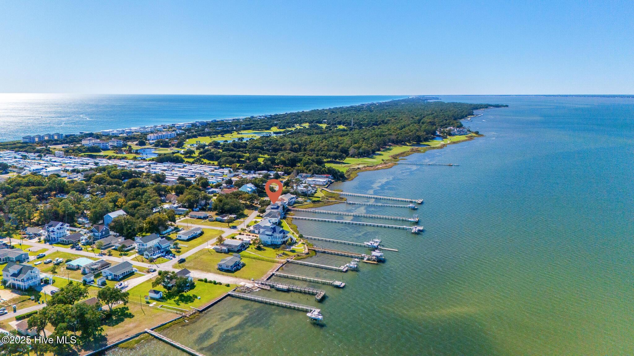 Image 3: Soundfront Home