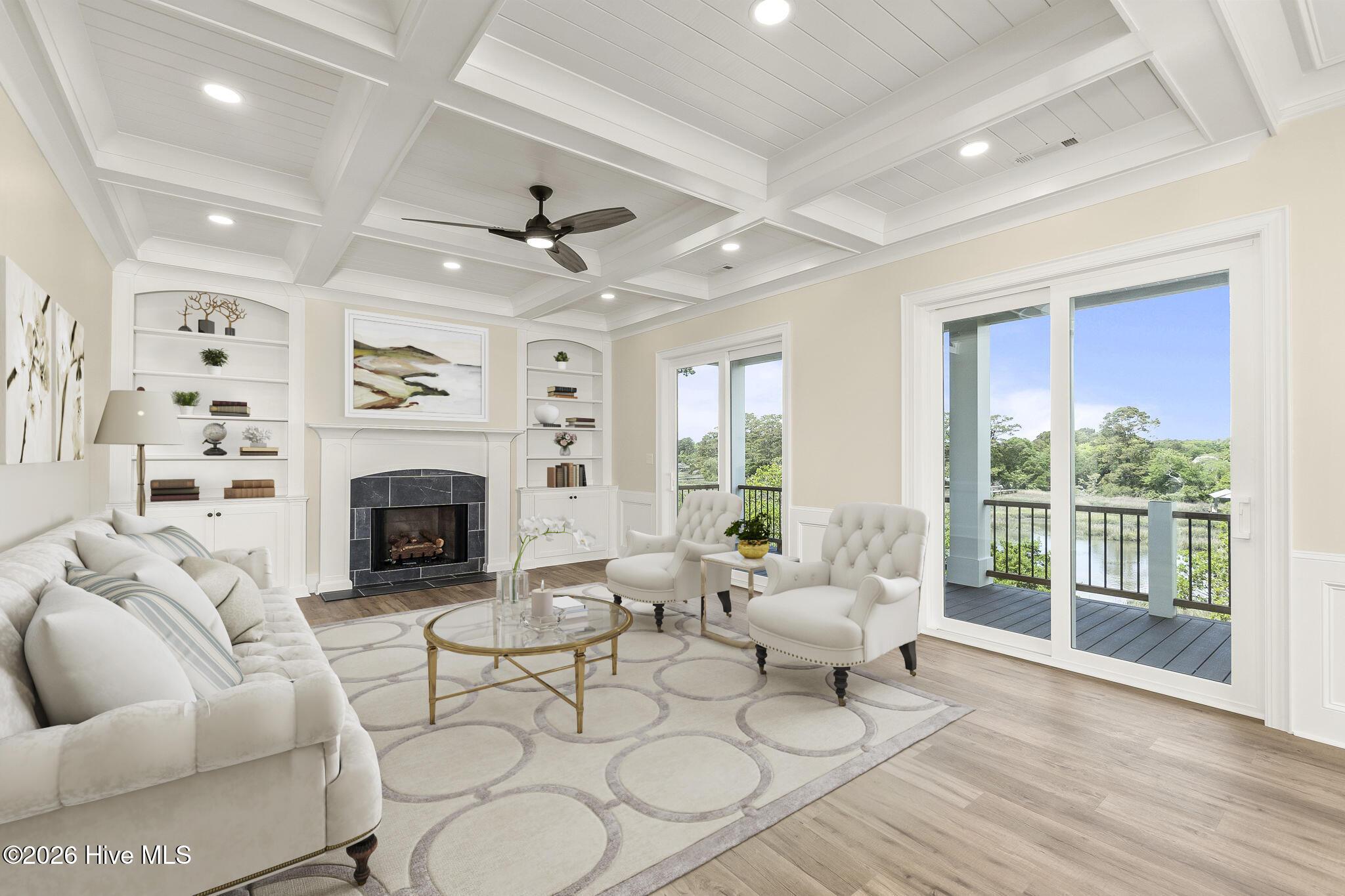 Image 4: Living Room