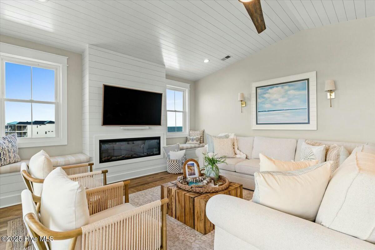 Image 4: tempImage6xz8C4