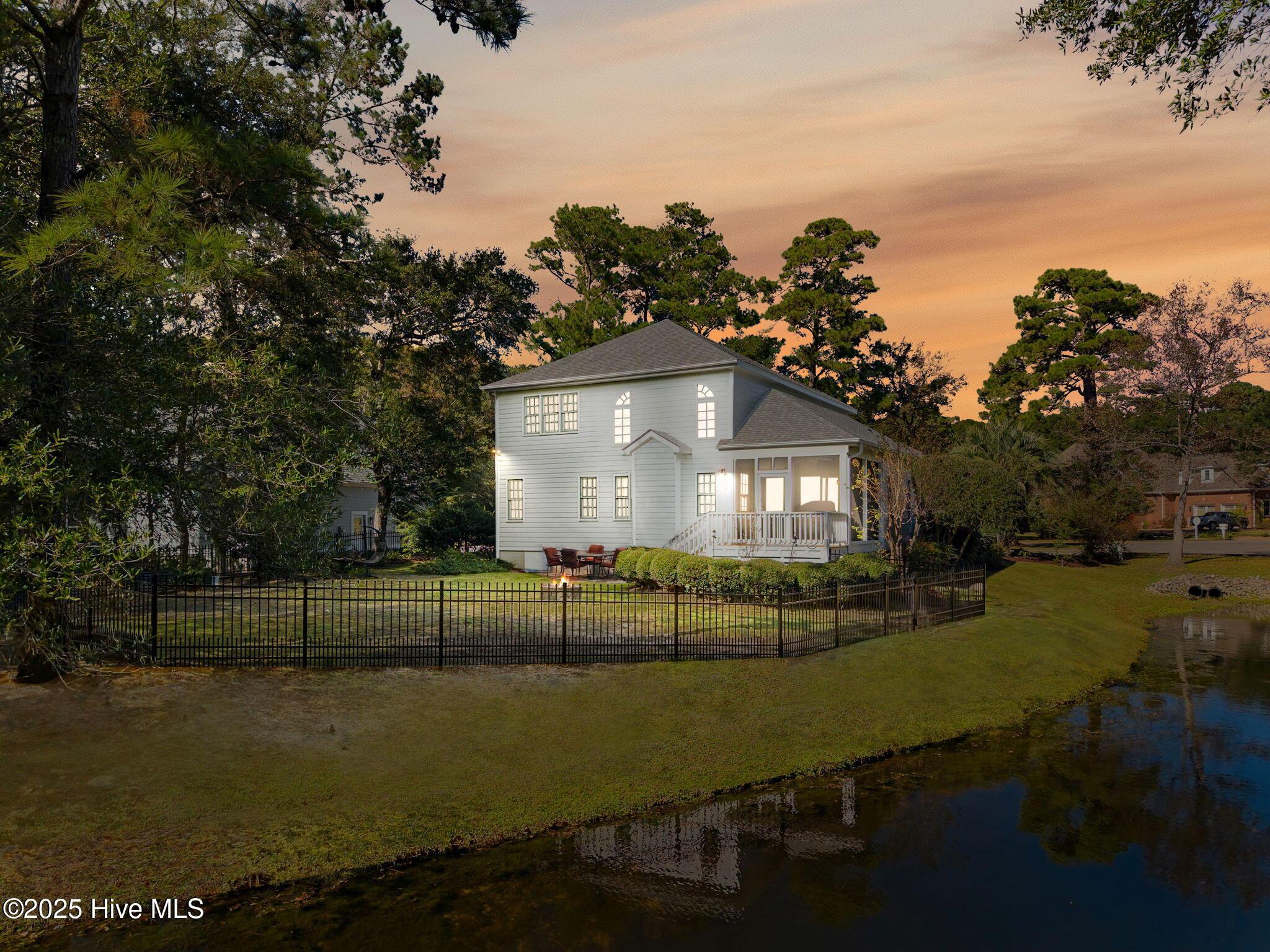 Image 4: 97-web-or-mls-CAMMediaLLC.com 127-23