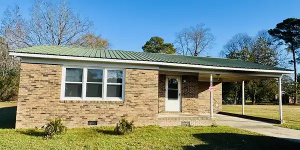 208 Sterling Drive