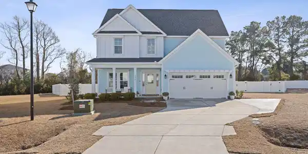 124 Emerald View Drive