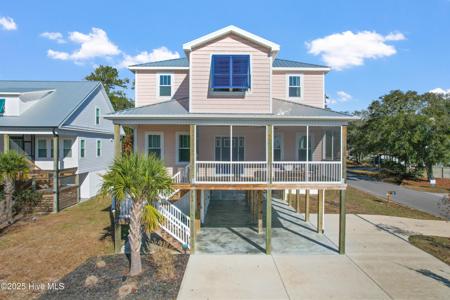 3108 E Oak Island Drive