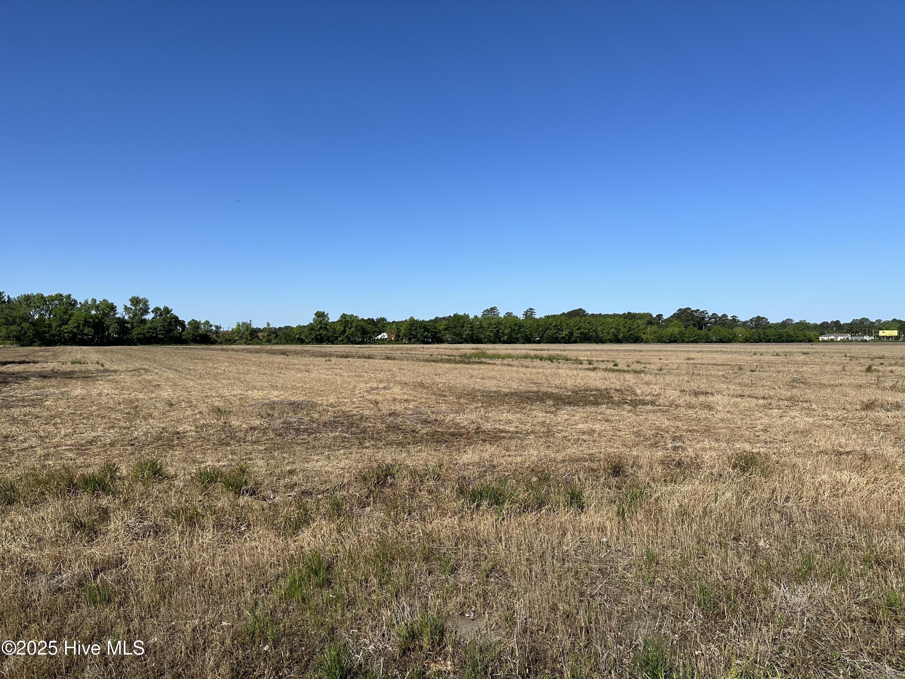 Image 4: Sawyertown Land Pic