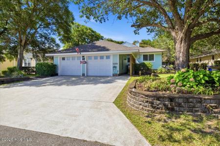 18 Greenview Drive