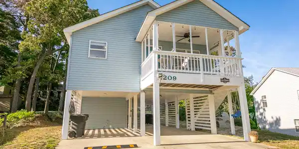 209 Sir Chandler Drive