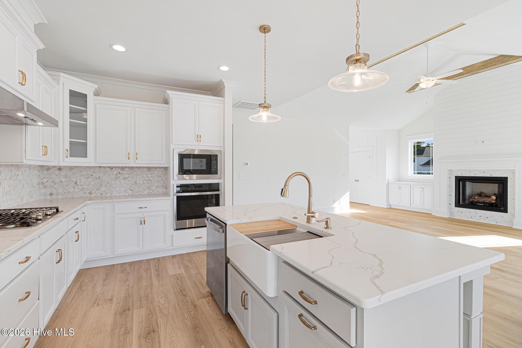 Image 2: Open Concept Kitchen/Living/Dining
