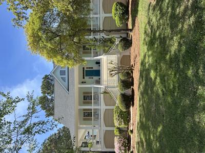 711 Alyssum Avenue