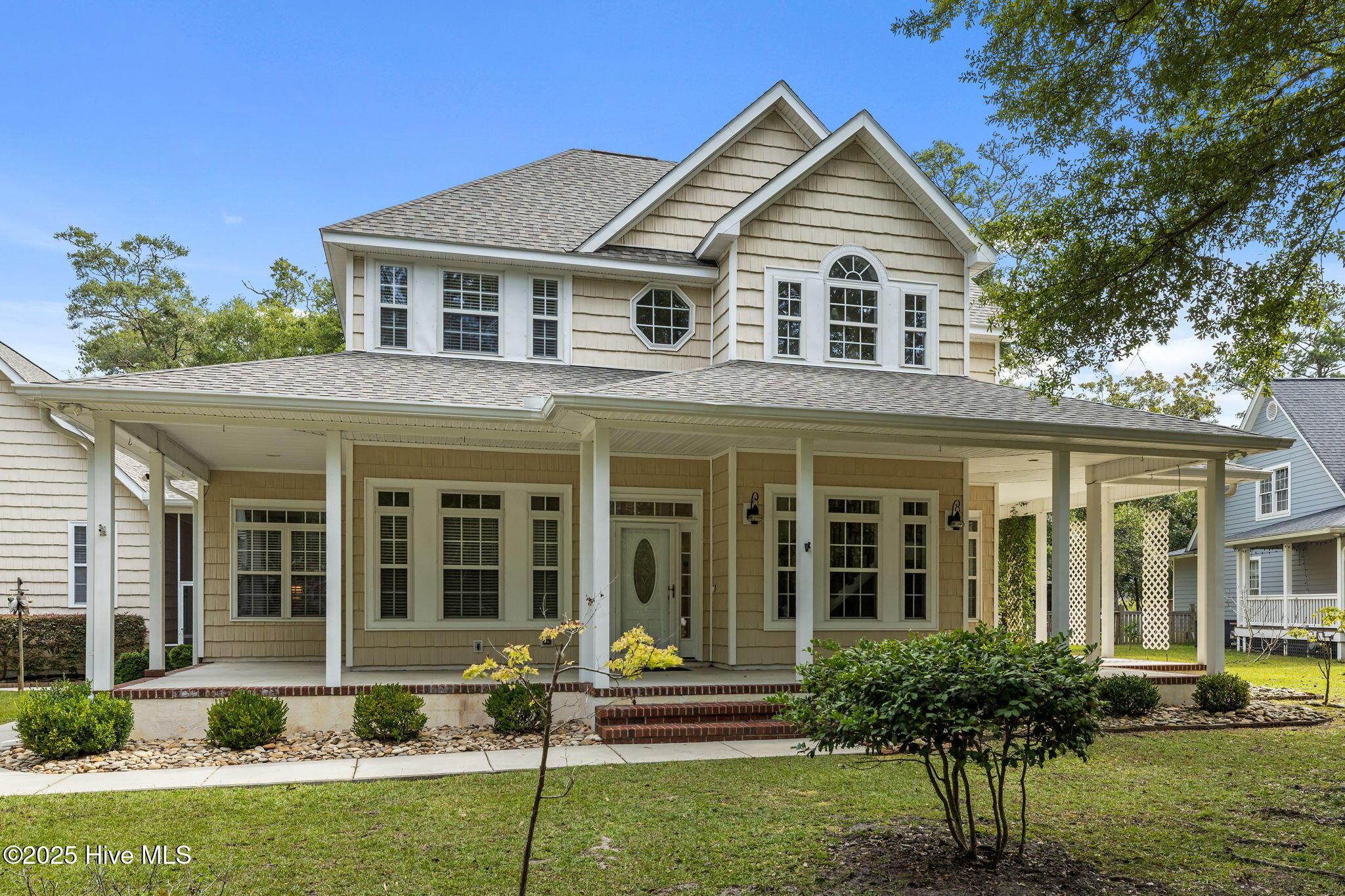 Image 1: main exterior