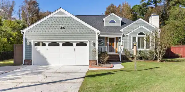 1501 Field View Road