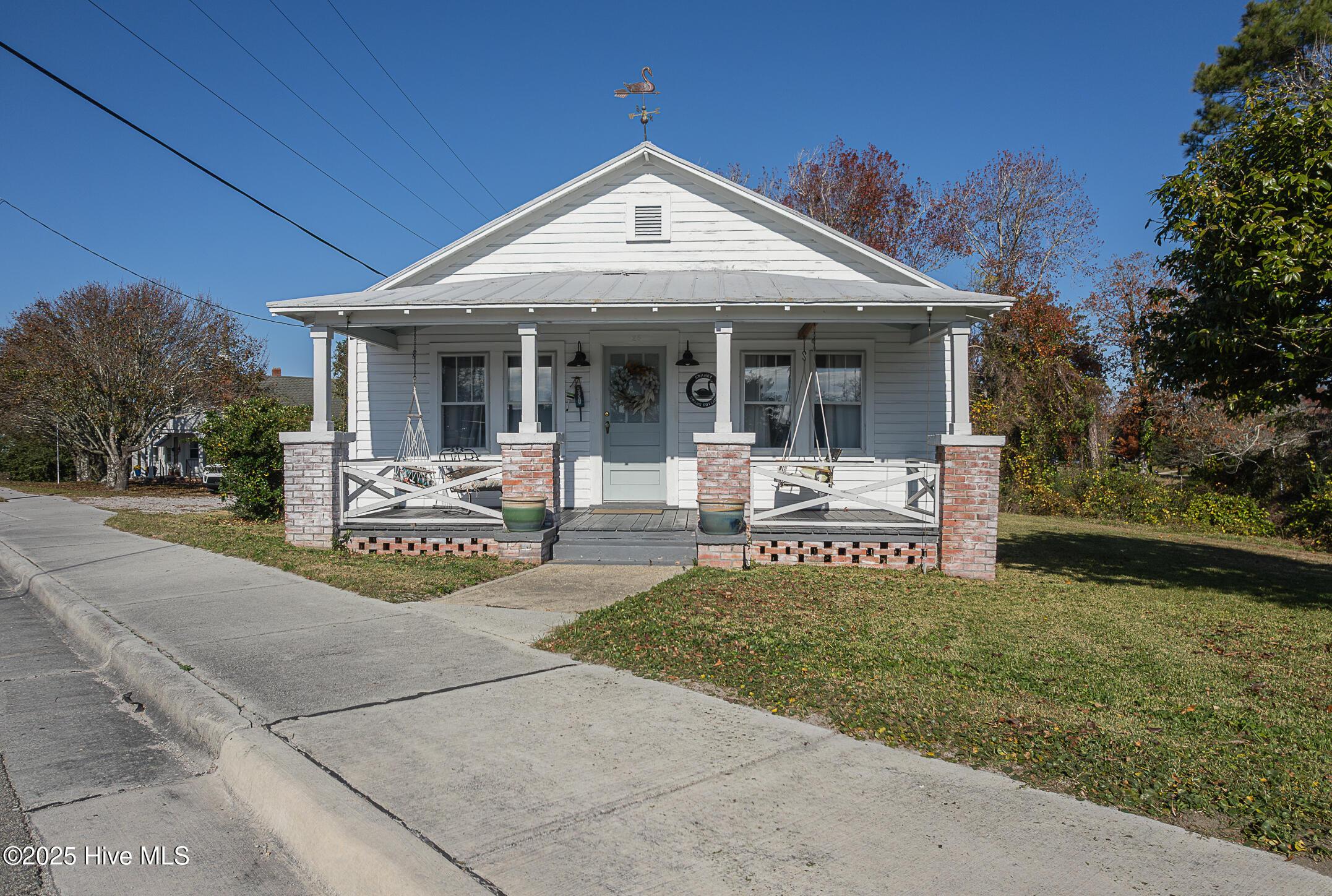 Image 2: 2FRONT
