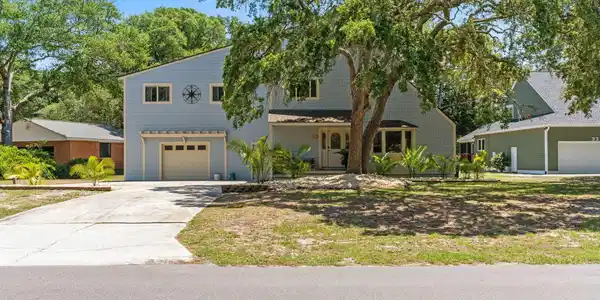 31 Augusta Drive