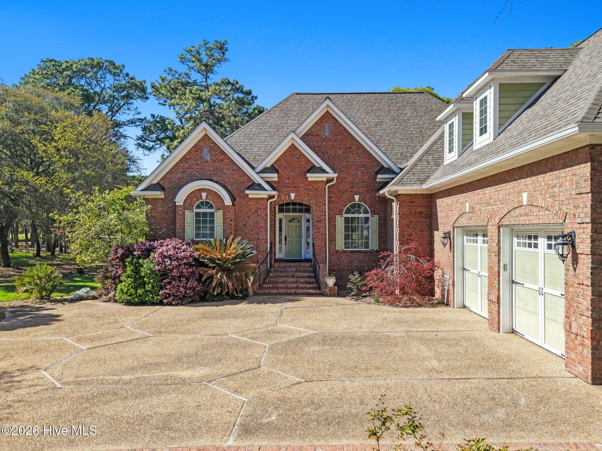 Image 4: 281 Lockwood Ln