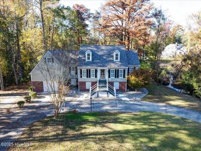 3302 Country Club Road