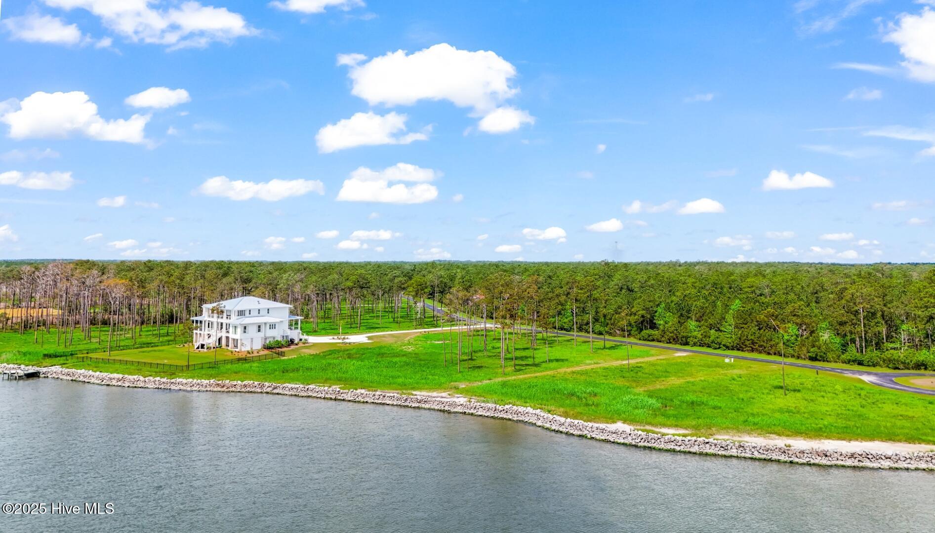 Image 3: DJI_20250423113004_0069_D-2