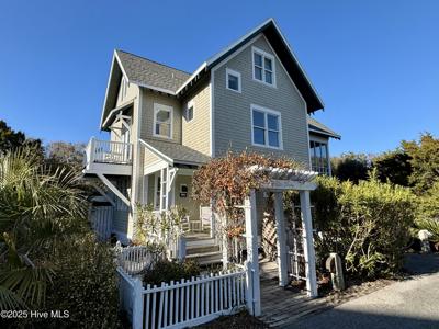 904 Bramble Reach
