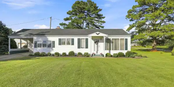 507 Narrow Shore Road