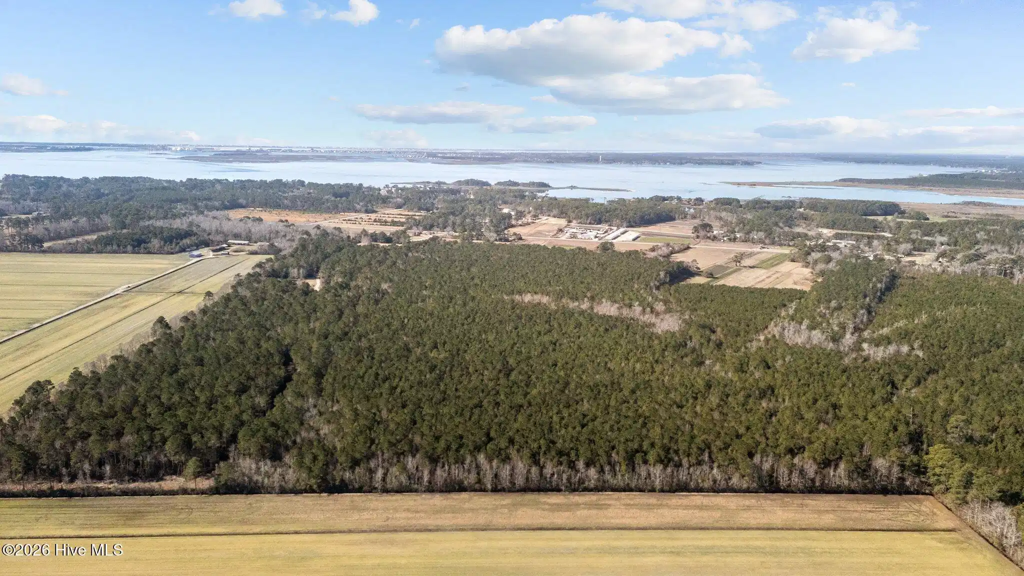 Image 1: 1674 & 1712 Hwy 101