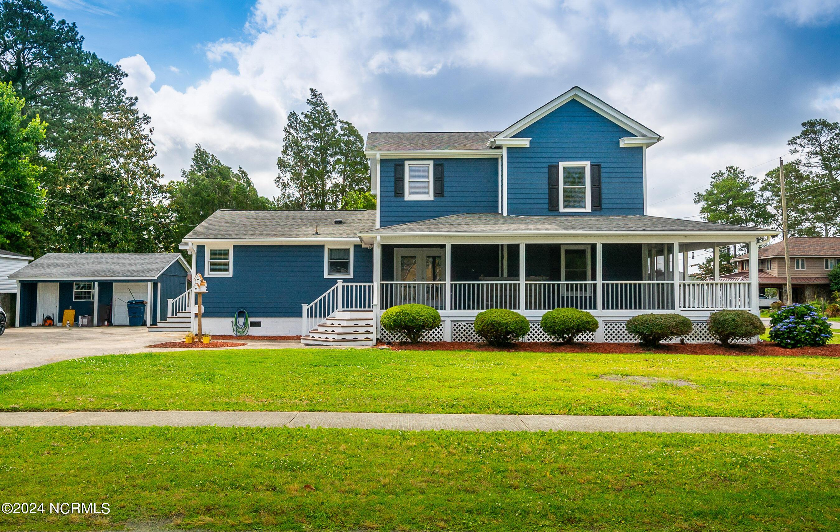 Image 4: 20240606 MLS L_Stancil 519 E Water St Be