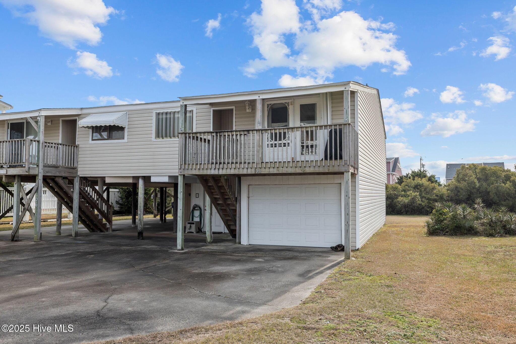 Image 2: 104 Robin Ave