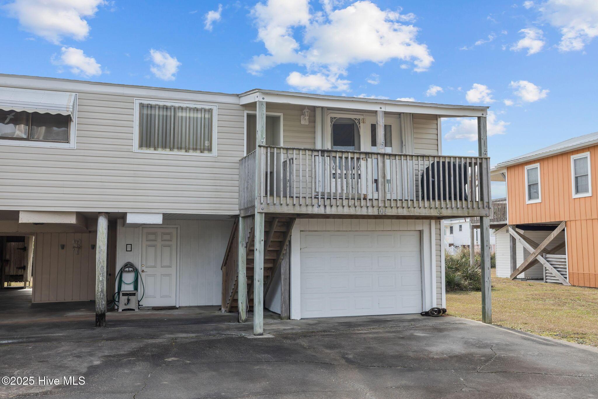 Image 3: 104 Robin Ave