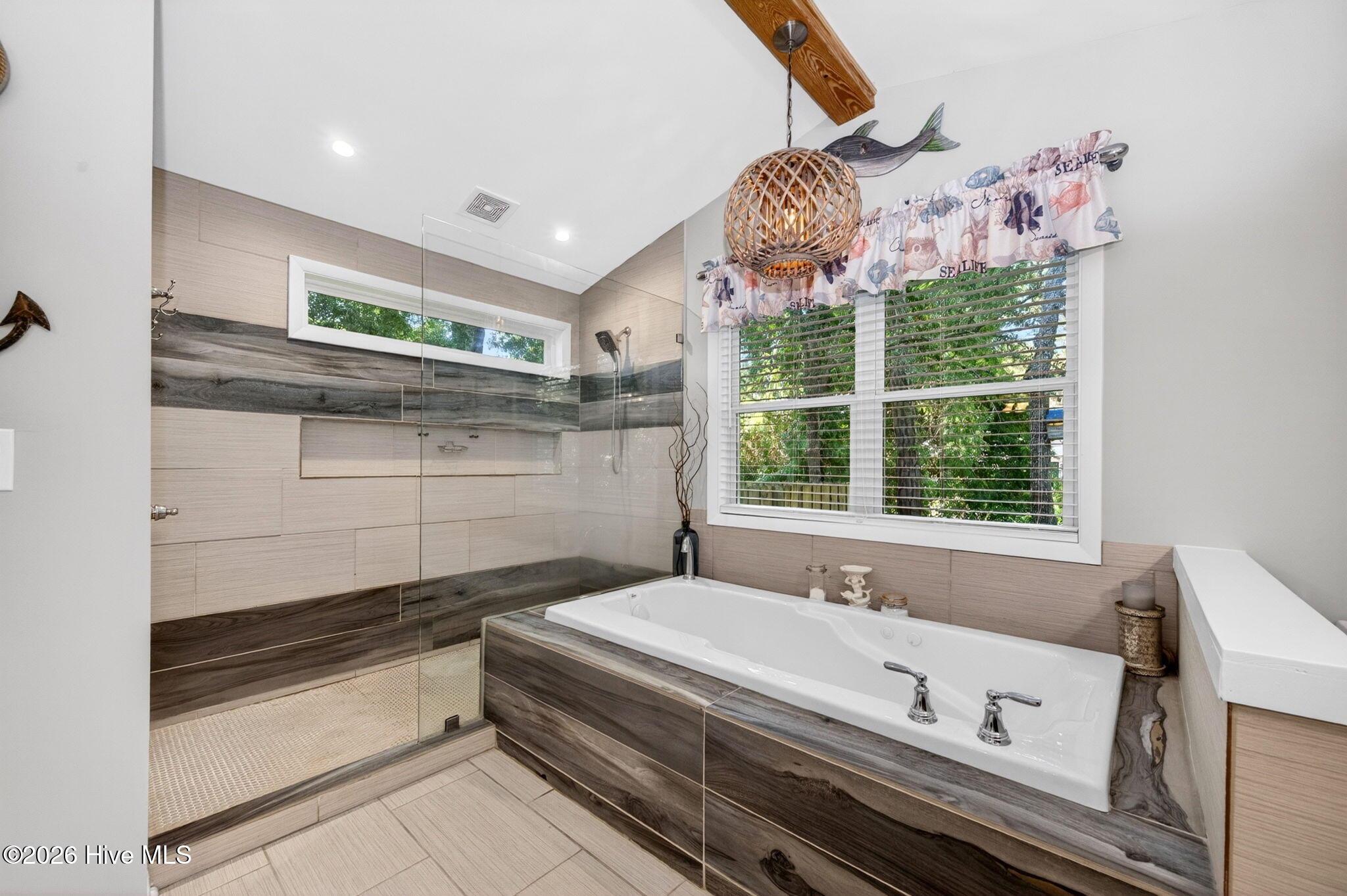 Image 3: 24-web-or-mls-HBJ_4856