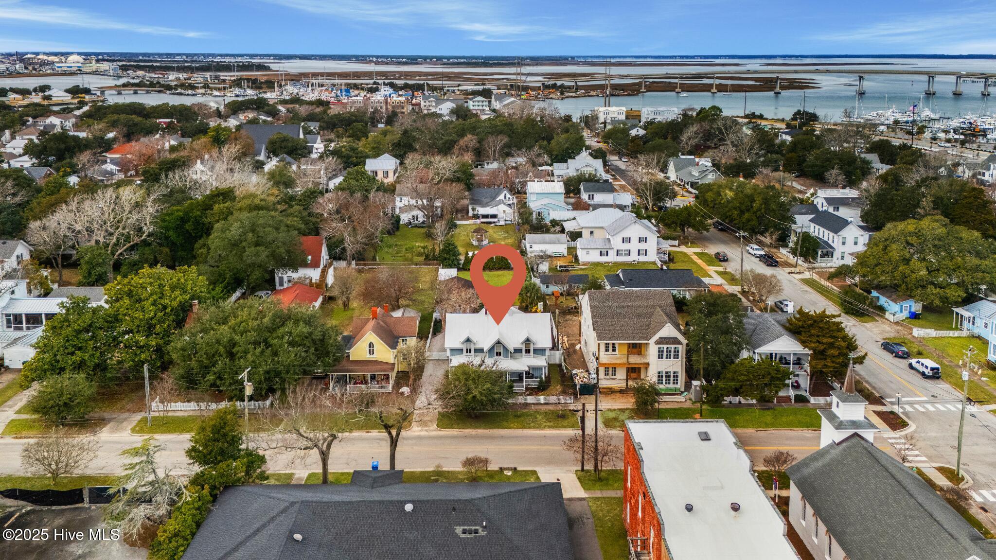 Image 1: 211 Turner Street