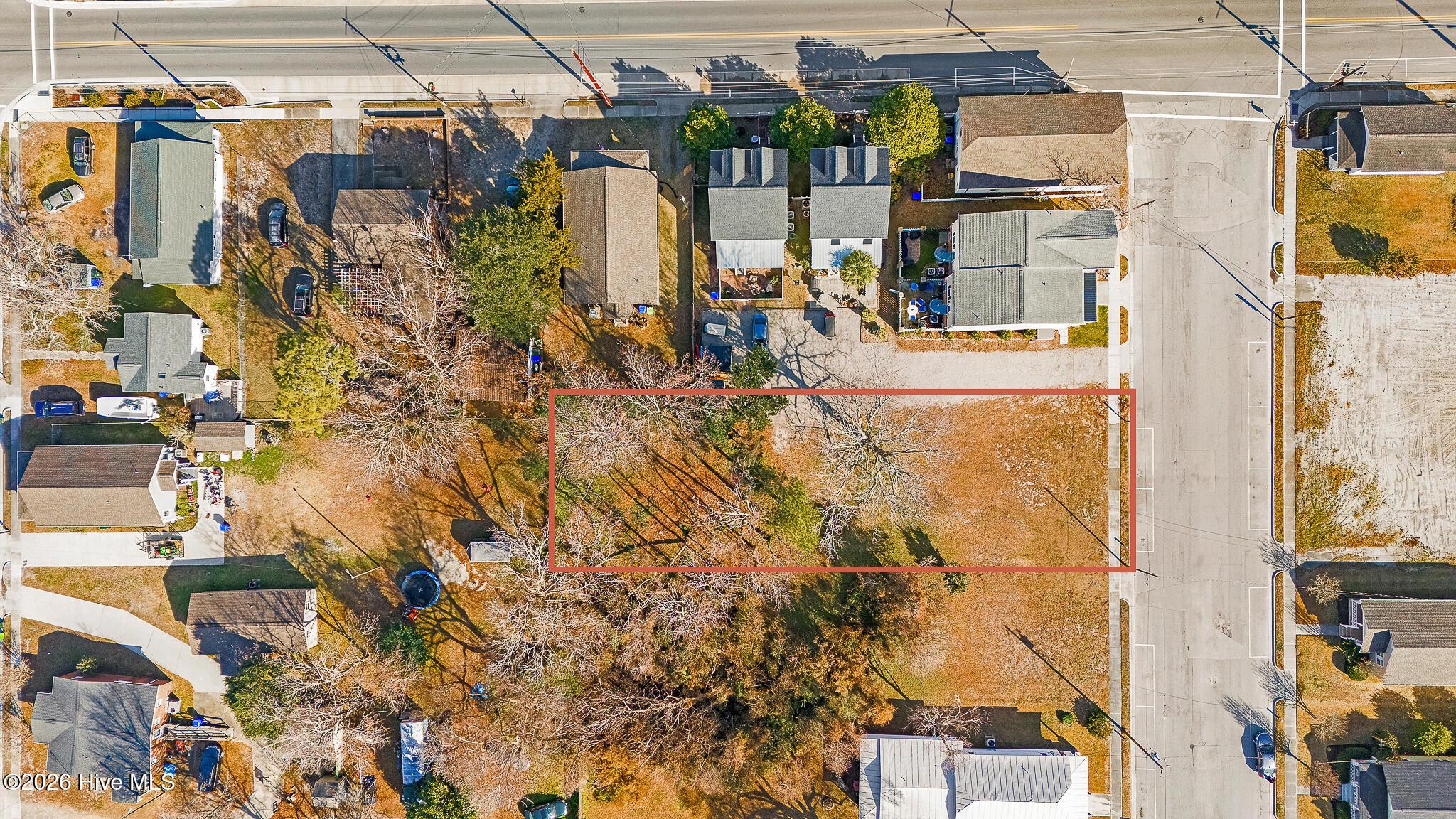 Image 2: Spacious Beaufort Lot