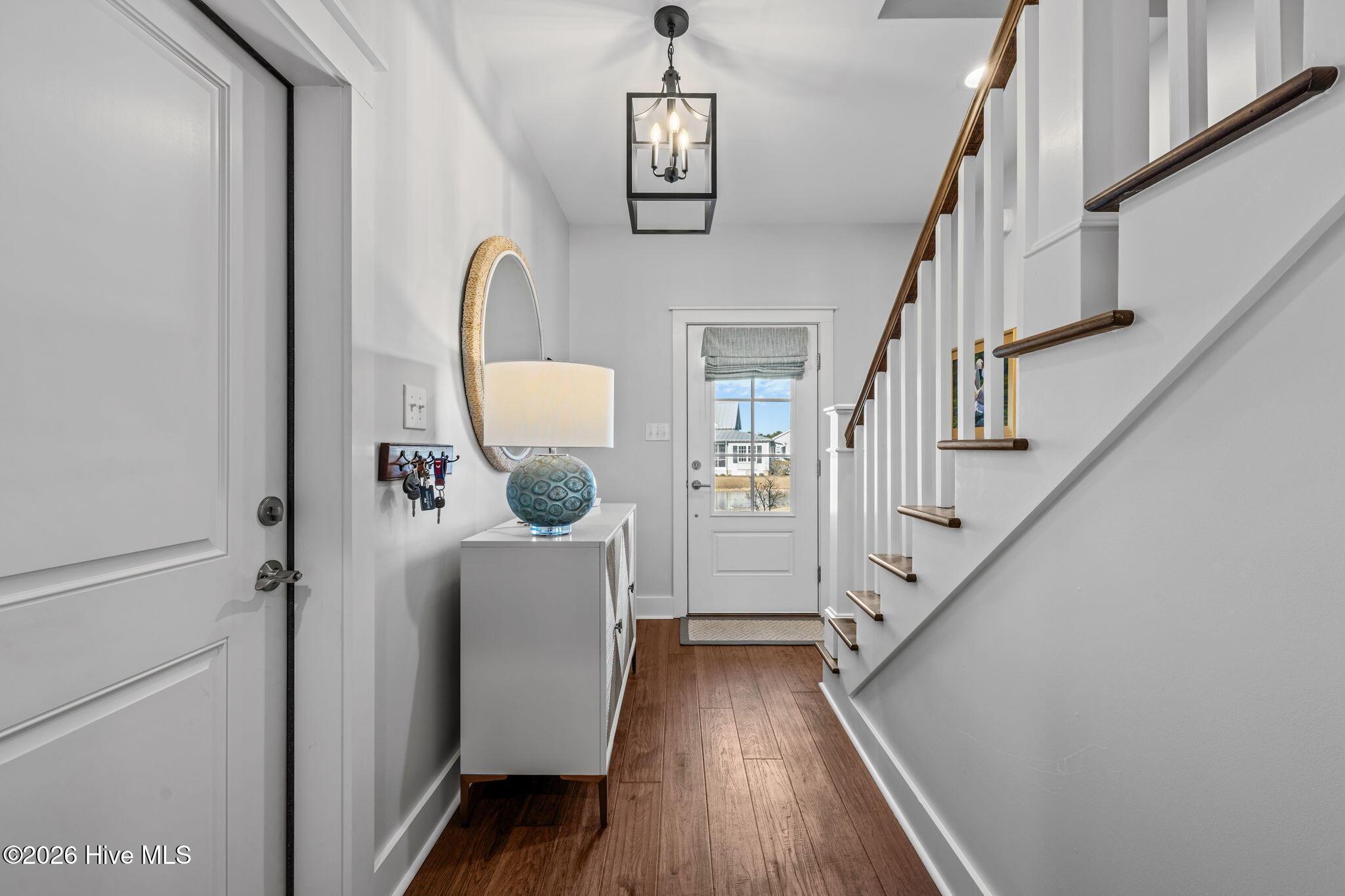 Image 4: 18-web-or-mls-DSC_8894