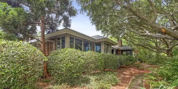 2131 Harborway Drive