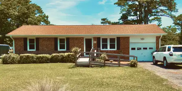 182 Tuttles Grove Road