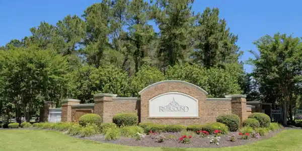 Image 2: Front Gate 5