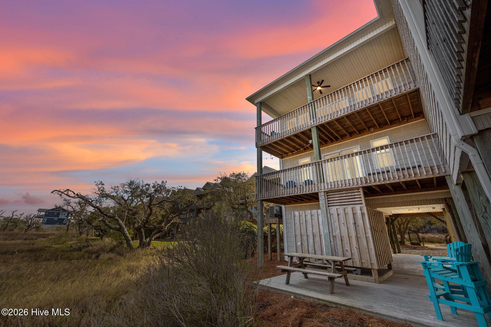 Image 3: 3-web-or-mls-Virtual Dusk 3_2