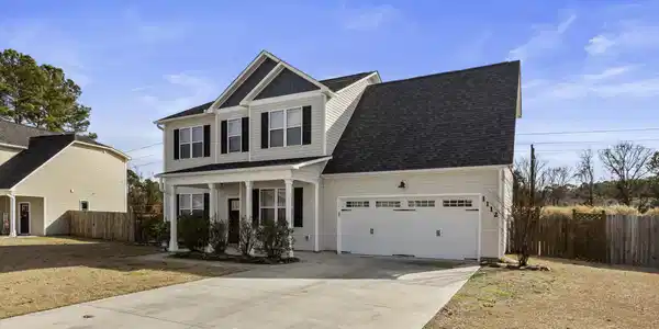 1112 Farmhouse Lane