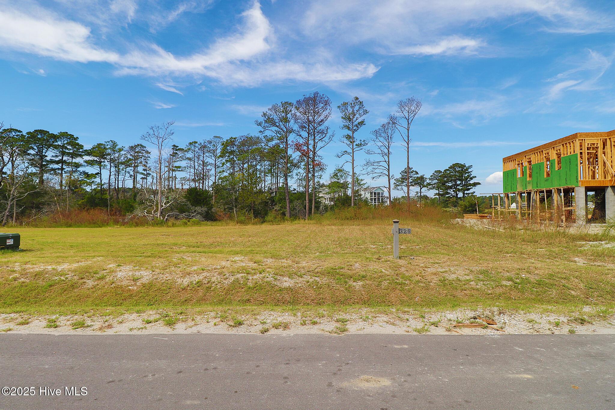 Image 4: 504 Swan Court