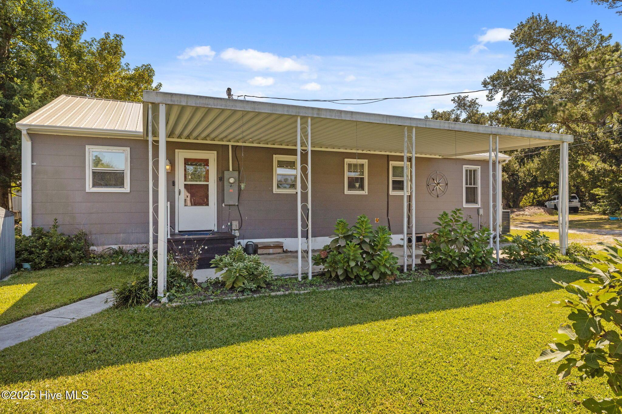 Image 4: 1-web-or-mls-1S3A7183