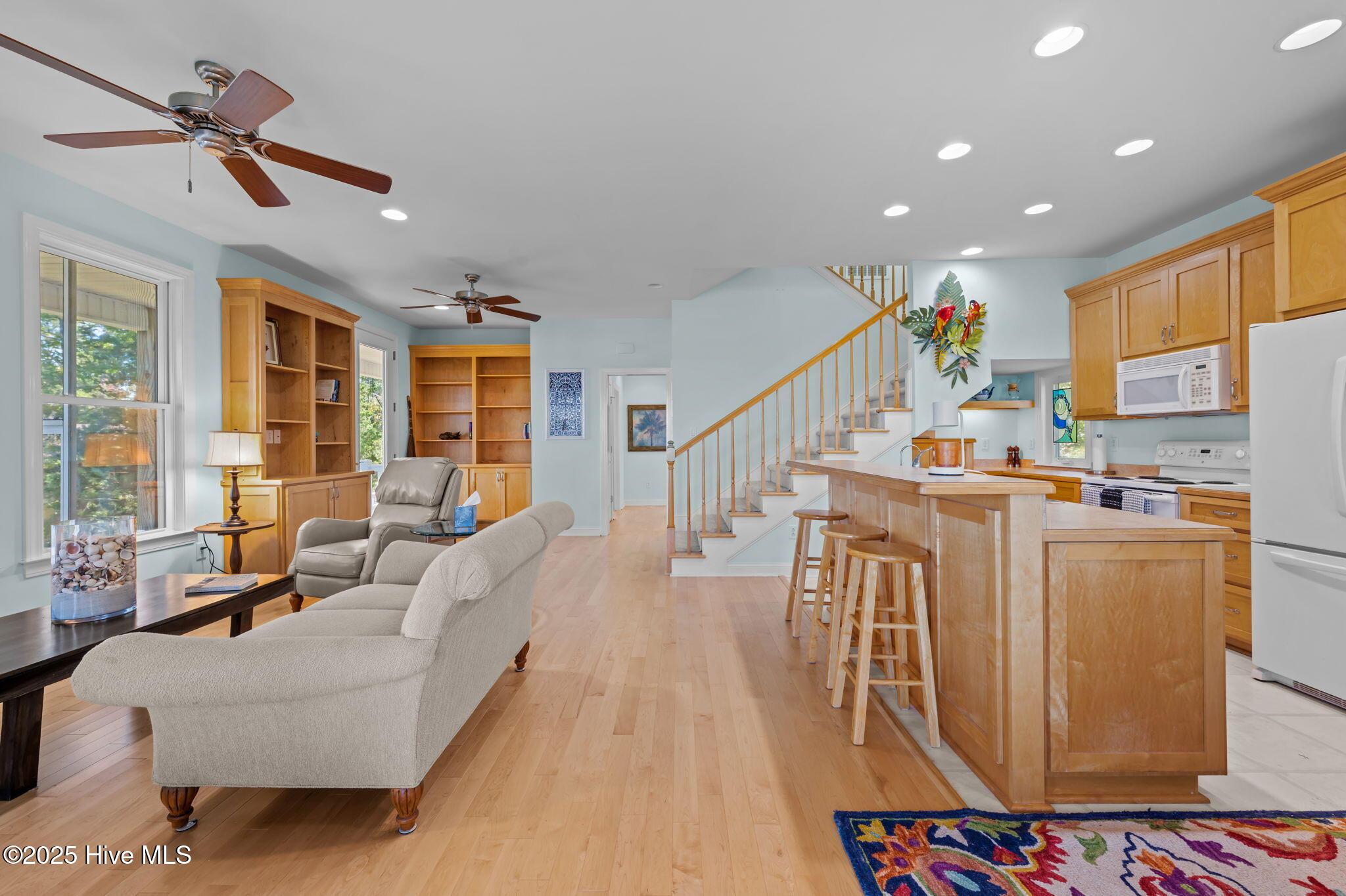 Image 4: 31-web-or-mls-DSC_5907