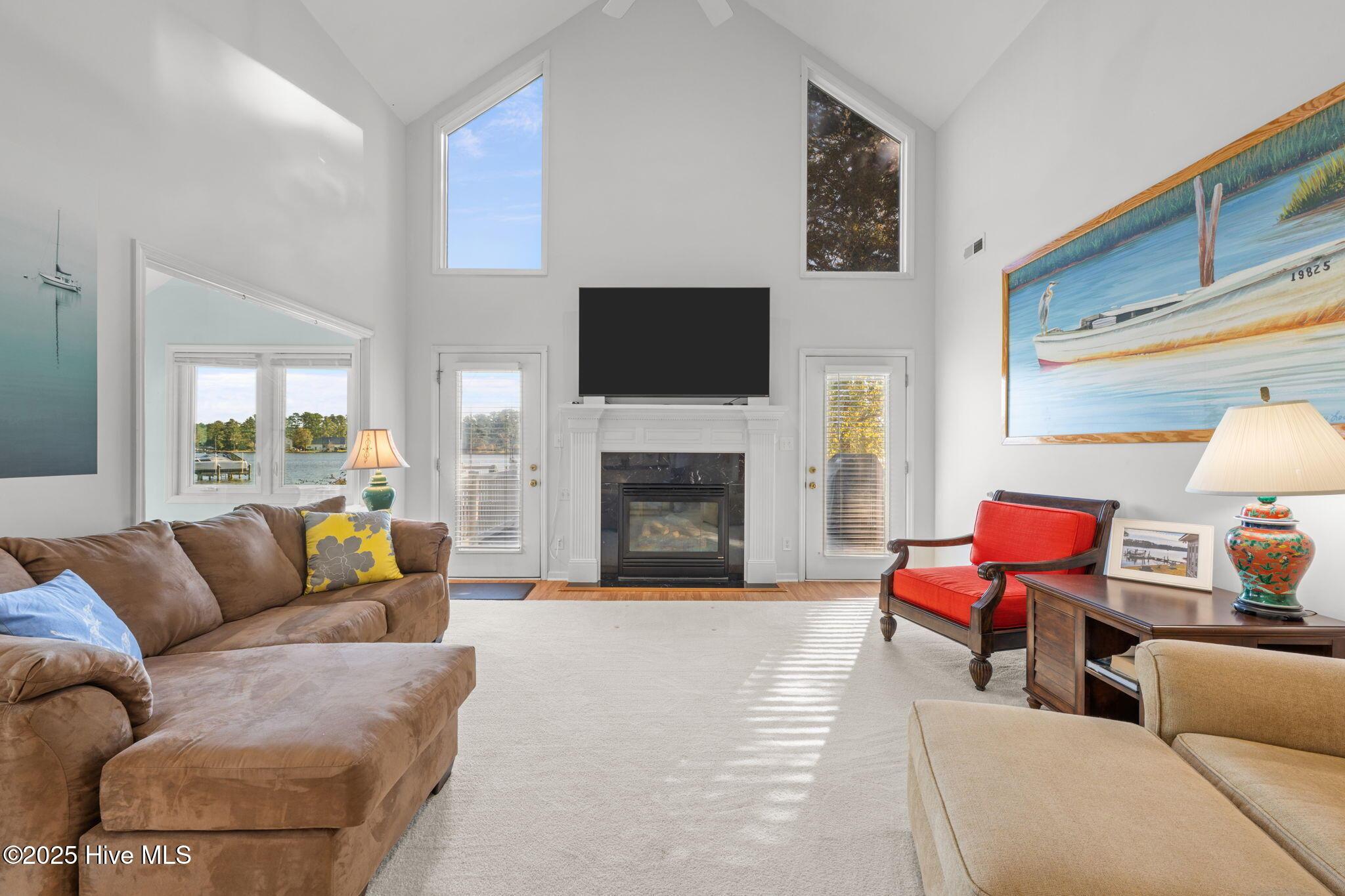 Image 3: 27-web-or-mls-DSC_5987