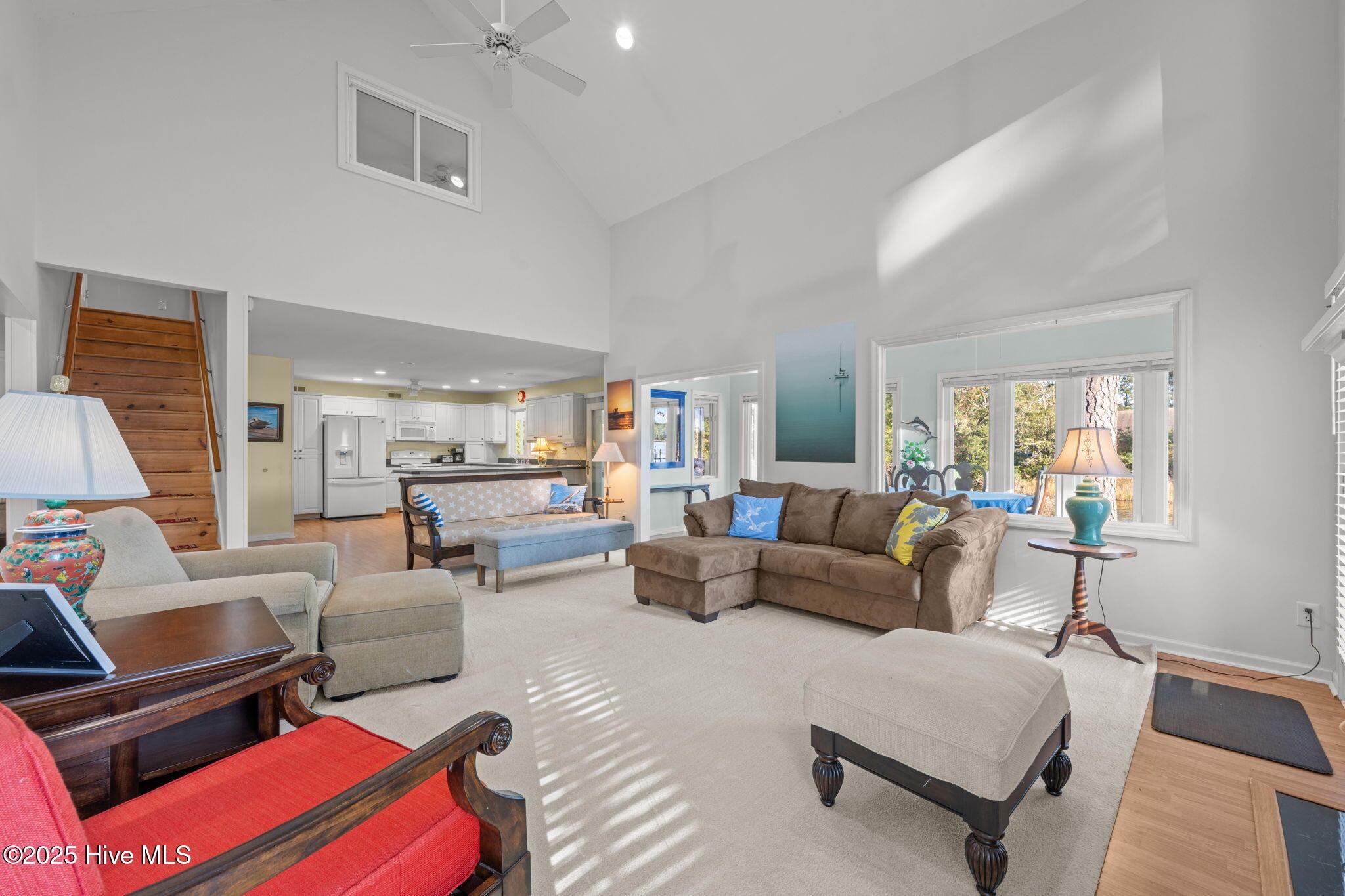 Image 4: 23-web-or-mls-DSC_5975