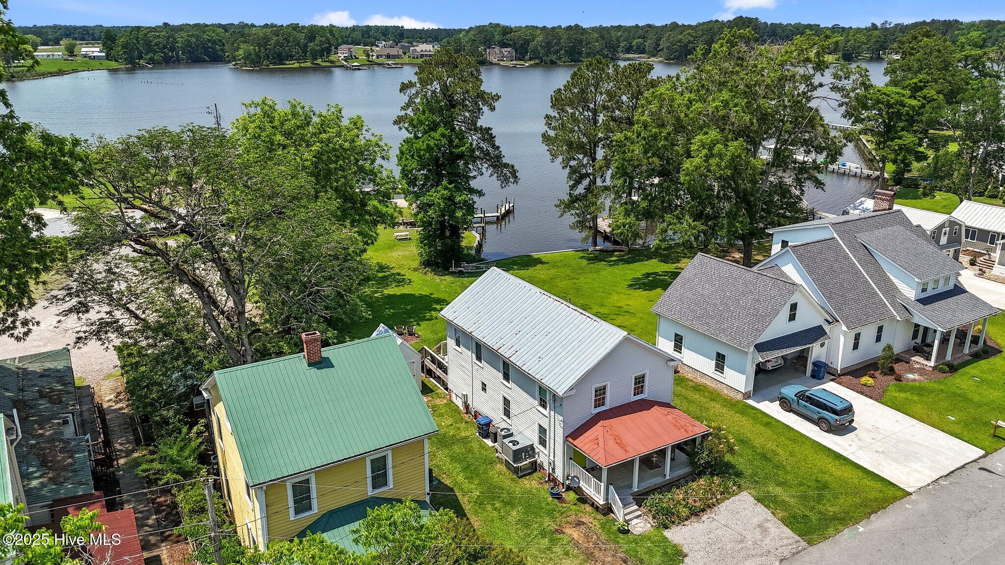 Image 3: 41-web-or-mls-DJI_20250515133252_0115_D