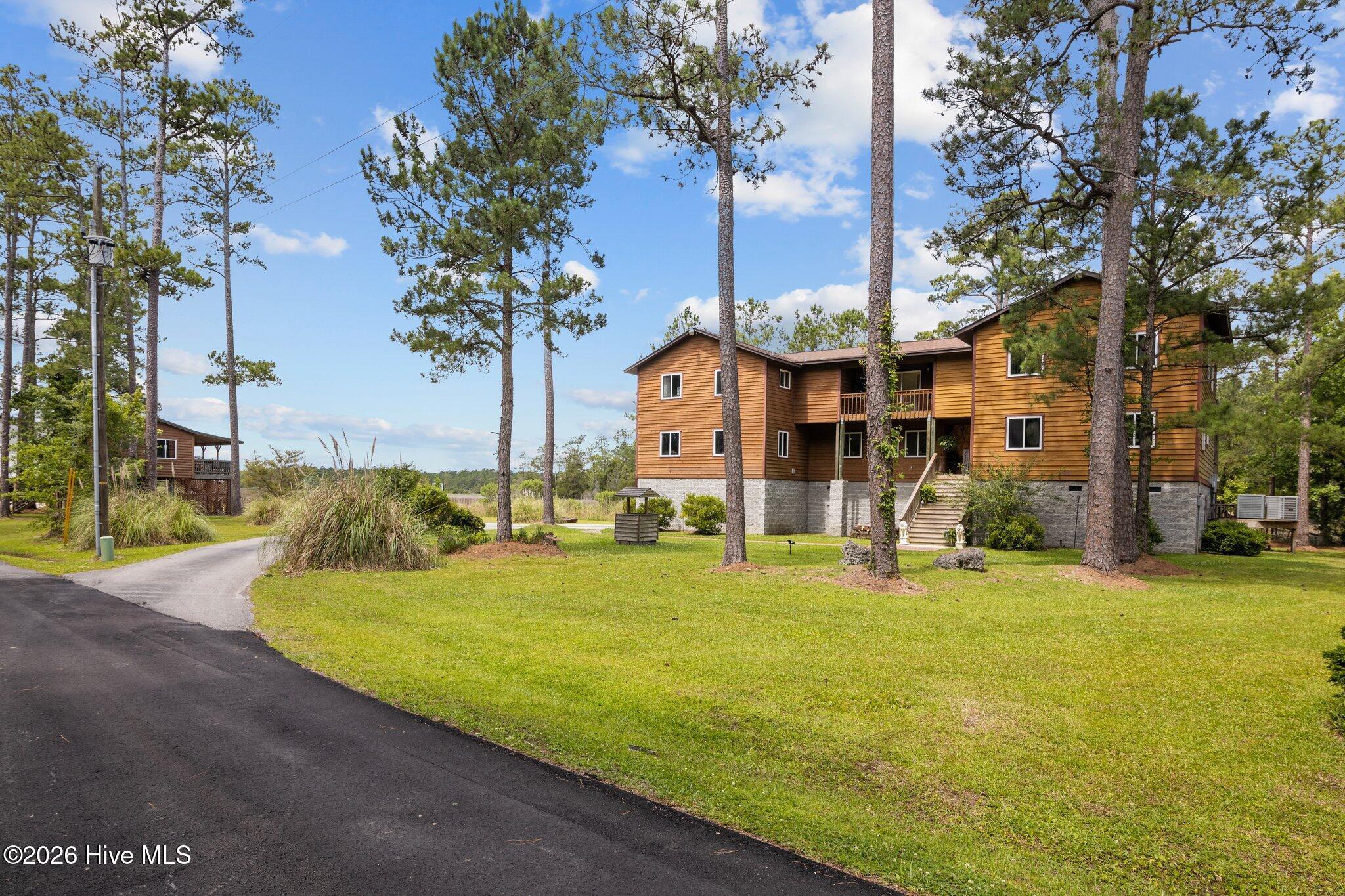 Image 2: 1-web-or-mls-2I3A0001