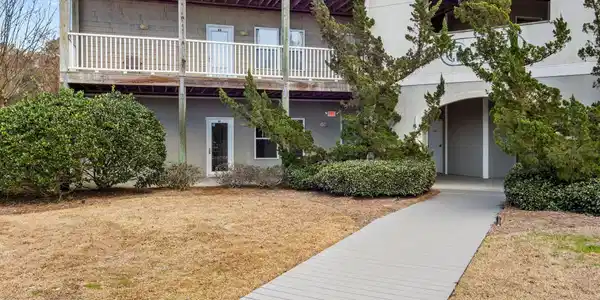 200 Lighthouse Lane Unit A1